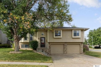 13702 Margo St, Omaha, NE 68138