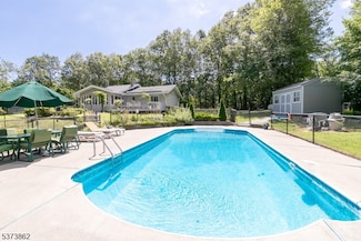 237 Mattison Reservoir Ave, Branchville, NJ 07826