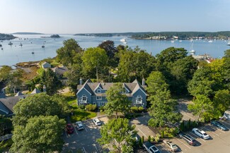 8 McFarland Point Dr Unit 31, Boothbay Harbor, ME 04538