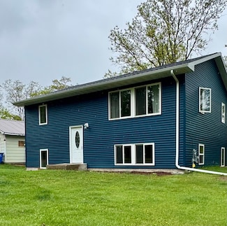 1123 Tyler Ave SE, Bemidji, MN 56601