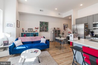 742 S 4th St Unit 3F, Philadelphia, PA 19147