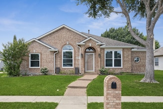 1240 Longhorn Dr, Lewisville, TX 75067