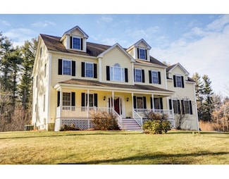124 Benjamin Rd, Shirley, MA 01464