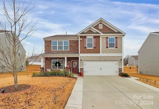 6416 Ellimar Field Ln, Charlotte, NC 28215