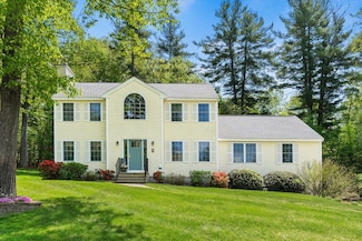 8 Sunset Way, Tyngsboro, MA 01879