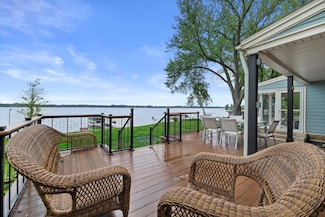 N60W39640 Mary Ln, Oconomowoc, WI 53066
