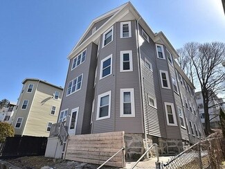 20 Alpine St, Worcester, MA 01610