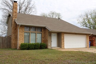 2213 S Fir Ave, Broken Arrow, OK 74012