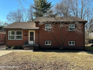308 S 6th St, Bardstown, KY 40004