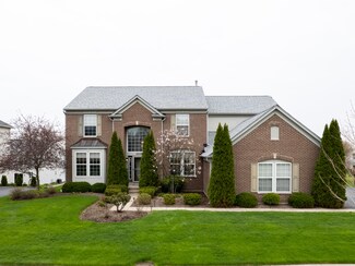 2696 Connolly Ln, Dundee, IL 60118