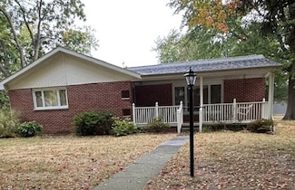 421 N Illinois St, Atwood, IL 61913