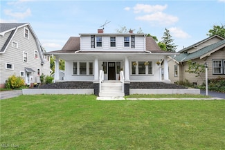 2619 Kingston Rd, Cleveland, OH 44118