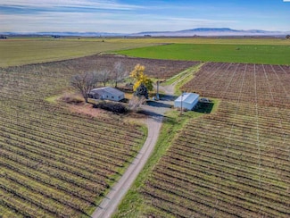 11201 Taylor Flats Rd, Pasco, WA 99301