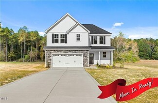 1525 Seahawk Ct, Linden, NC 28356