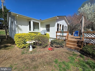 18631 Cherryfield Rd, Drayden, MD 20630