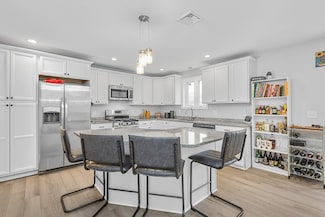 54 Raymond St, East Providence, RI 02914