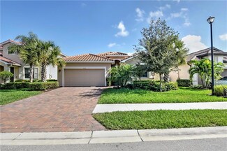 2134 Clementine St, Naples, FL 34120