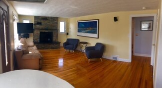 110 Huckins Ave, Quincy, MA 02171