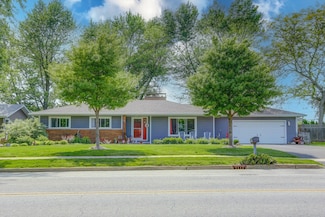 226 S Rathje Rd, Peotone, IL 60468