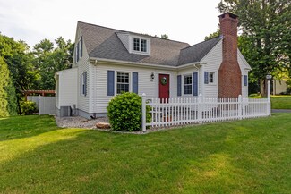 44 William St, Portland, CT 06480