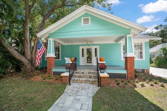 915 Pine St, Clearwater, FL 33756