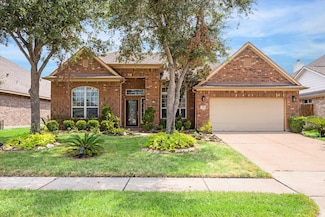 2401 Harbor Chase Dr, Pearland, TX 77584