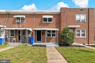 81 W 5th St, Burlington, NJ 08016
