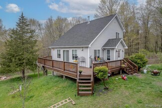 6649 Hart Lake Rd, Otter Lake, MI 48464