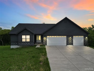764 Red Clover Dr, Cedar Hill, MO 63016