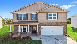 603 Country Oak Dr, Asheville, NC 28804