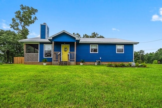 150 Lazy Ln, Livingston, TX 77351