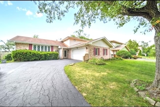 18018 Marlin Ln, Homewood, IL 60430