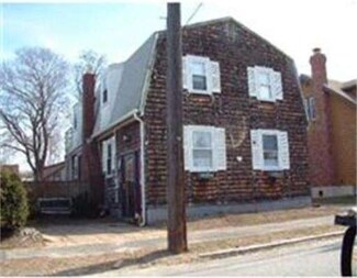 16 Lansdowne St, Quincy, MA 02171