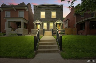 3942 Juniata St, Saint Louis, MO 63116