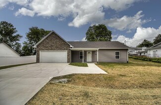 3217 Myers St, Pigeon Forge, TN 37863
