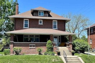 220 W Washington St, Tipton, IN 46072