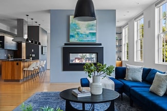 618 E 2nd St Unit 2, Boston, MA 02127
