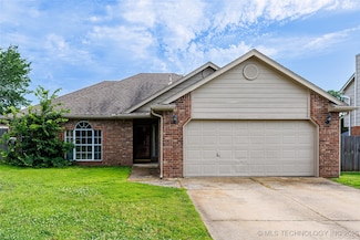 10910 E 118th St N, Collinsville, OK 74021