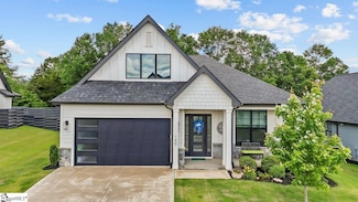 140 Winding Rock Rd, Simpsonville, SC 29680