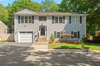 53 Herbert St, Providence, RI 02909