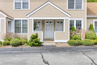54 Rope Ferry Rd Unit N157, Waterford, CT 06385