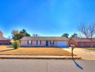 20140 Palmer Rd, Harrah, OK 73045