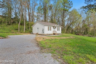 408 Blair St, Loudon, TN 37774