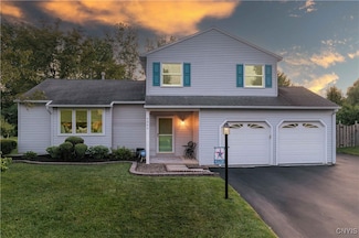4043 Libra Ln, Liverpool, NY 13090