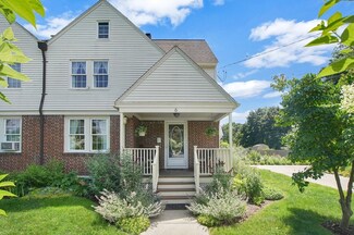 6 Highland Ave, Westfield, MA 01085