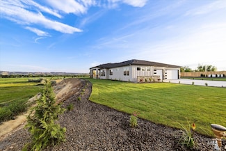 1015 Greenfields Ln, Emmett, ID 83617