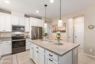 1713 E Bridgeport Pkwy, Gilbert, AZ 85295