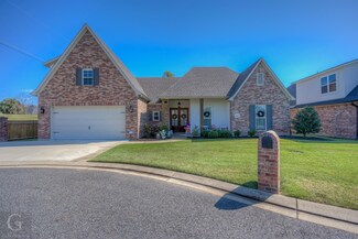 8903 Beau Chasse Dr, Shreveport, LA 71115