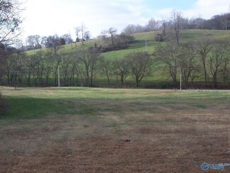 2176 U S Highway 31, Pulaski, TN 38478