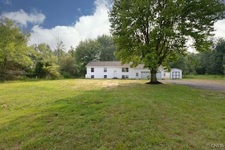 43 Ritchie Rd, Fulton, NY 13069